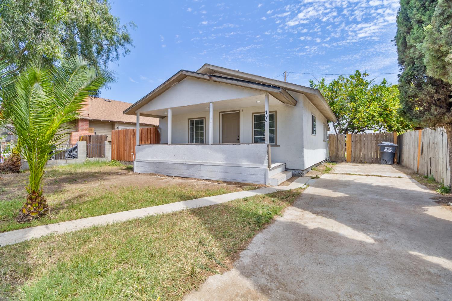 706 S Encina St, Visalia, CA 93277