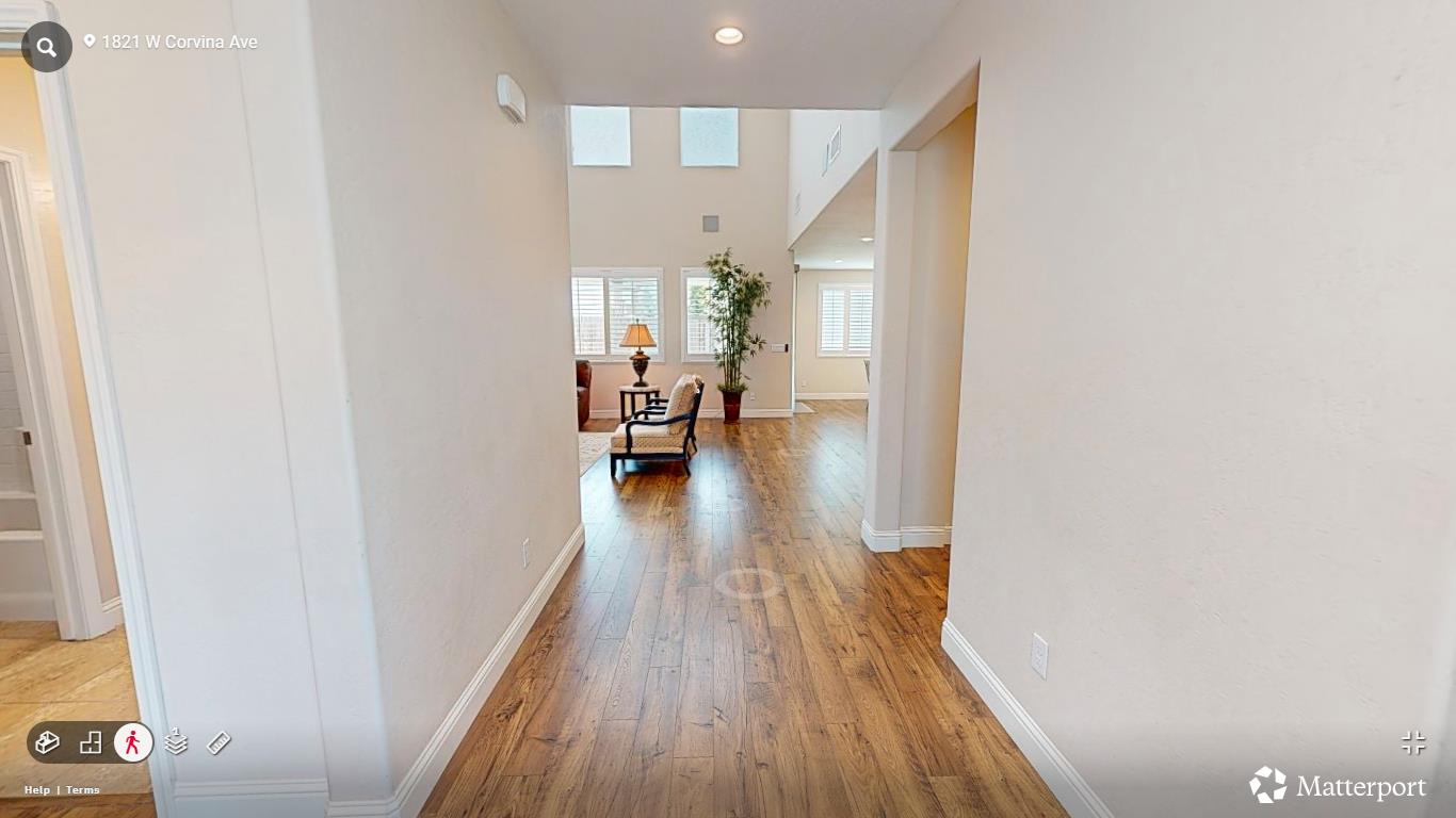 1821 W Corvina, Visalia, CA 93291