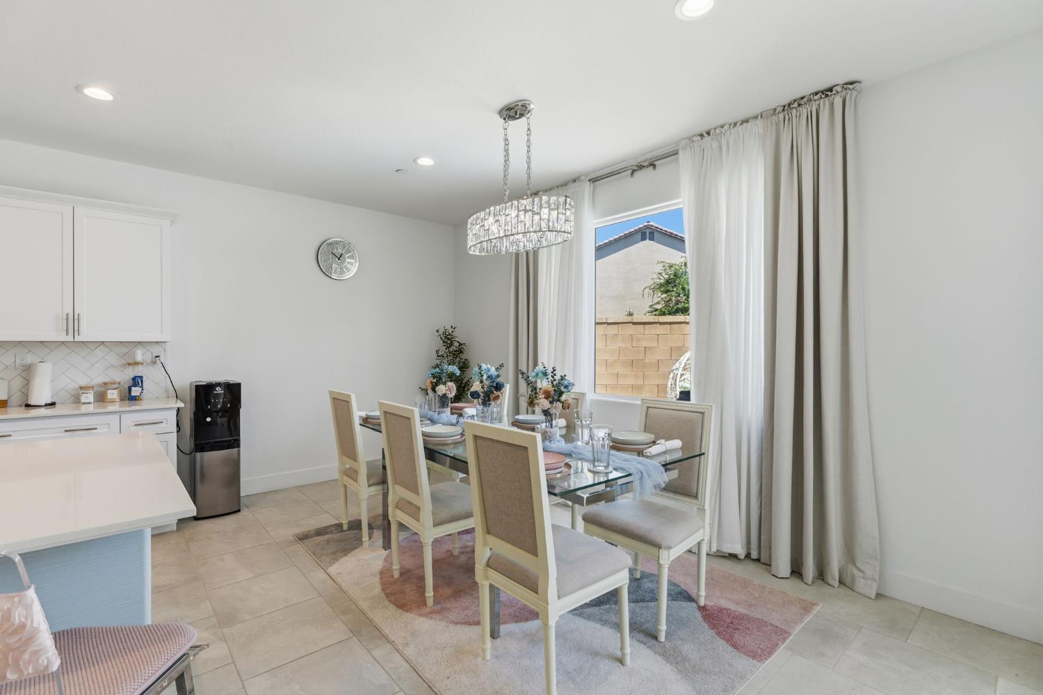 6326 W Richert Ave, Fresno, CA 93723