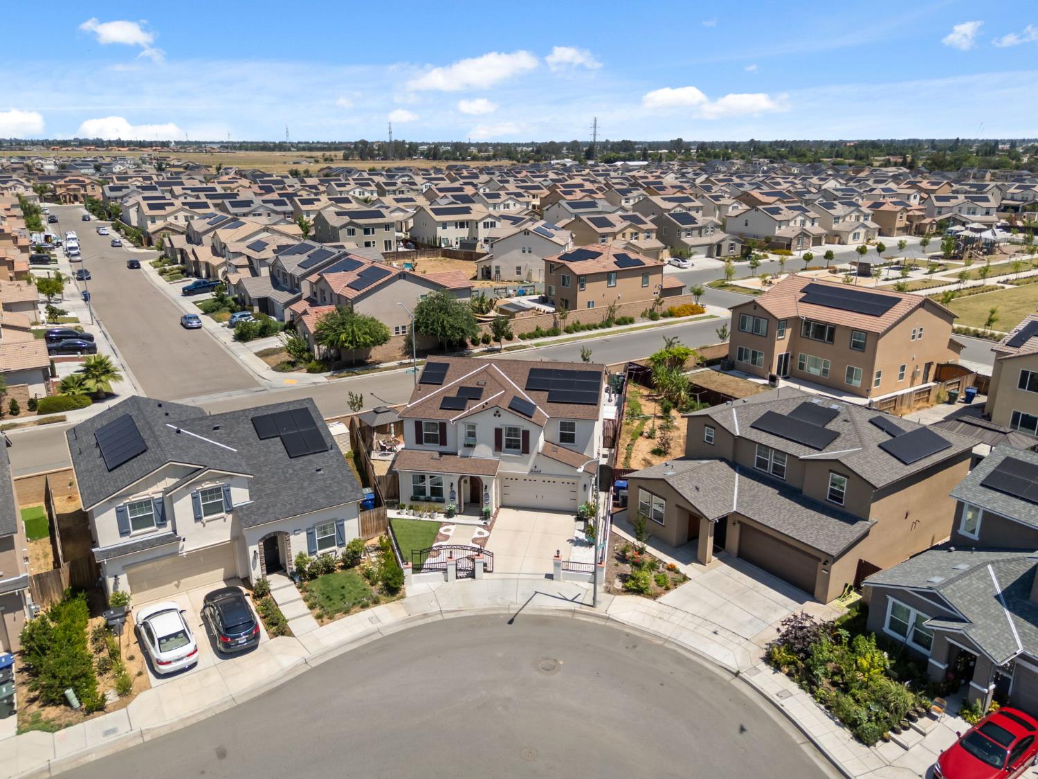 6326 W Richert Ave, Fresno, CA 93723