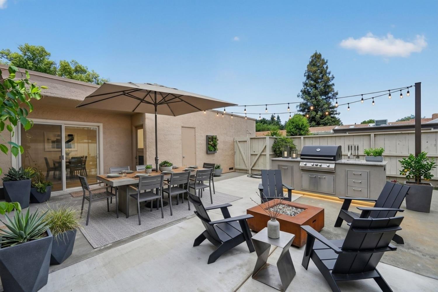 1866 W Santa Ana Ave #101, Fresno, CA 93705