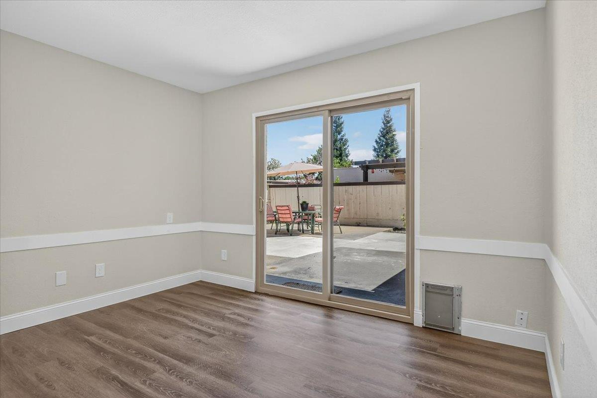 1866 W Santa Ana Ave #101, Fresno, CA 93705