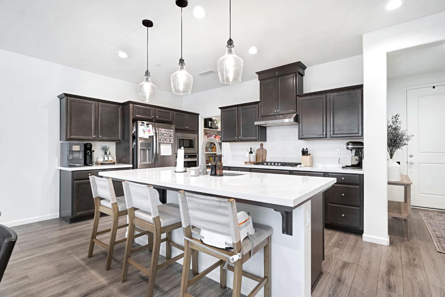4155 Dennis Ave, Clovis, CA 93619