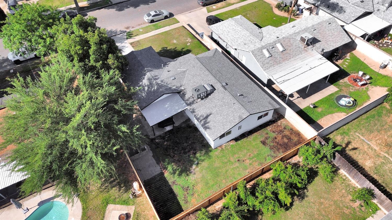 3126 W Alamos Ave, Fresno, CA 93722