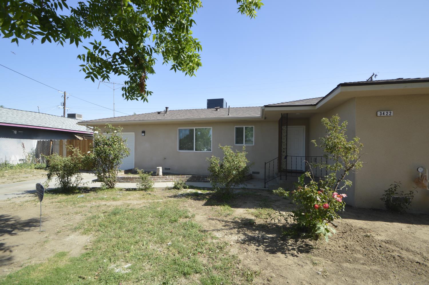 3422 E Michigan Ave, Fresno, CA 93703