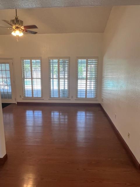 2208 S Garden Ave, Fresno, CA 93725