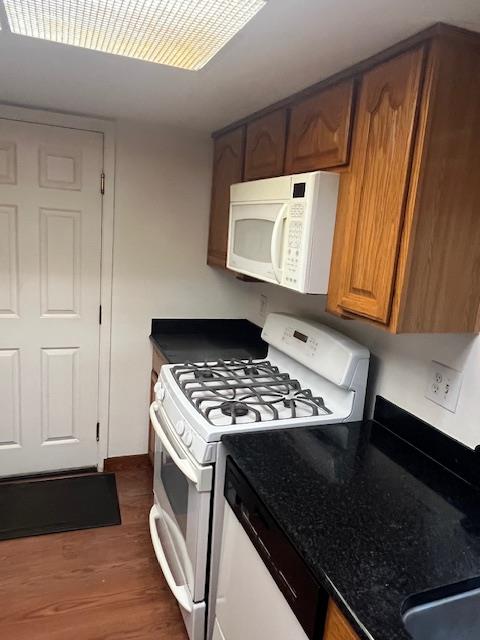 2208 S Garden Ave, Fresno, CA 93725