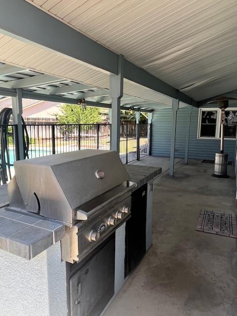 2208 S Garden Ave, Fresno, CA 93725