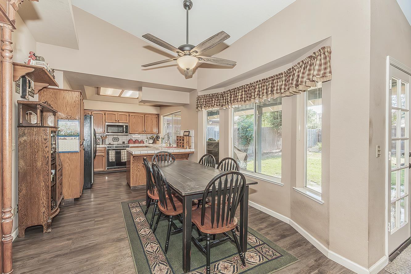 8531 N Rowell Ave, Fresno, CA 93720