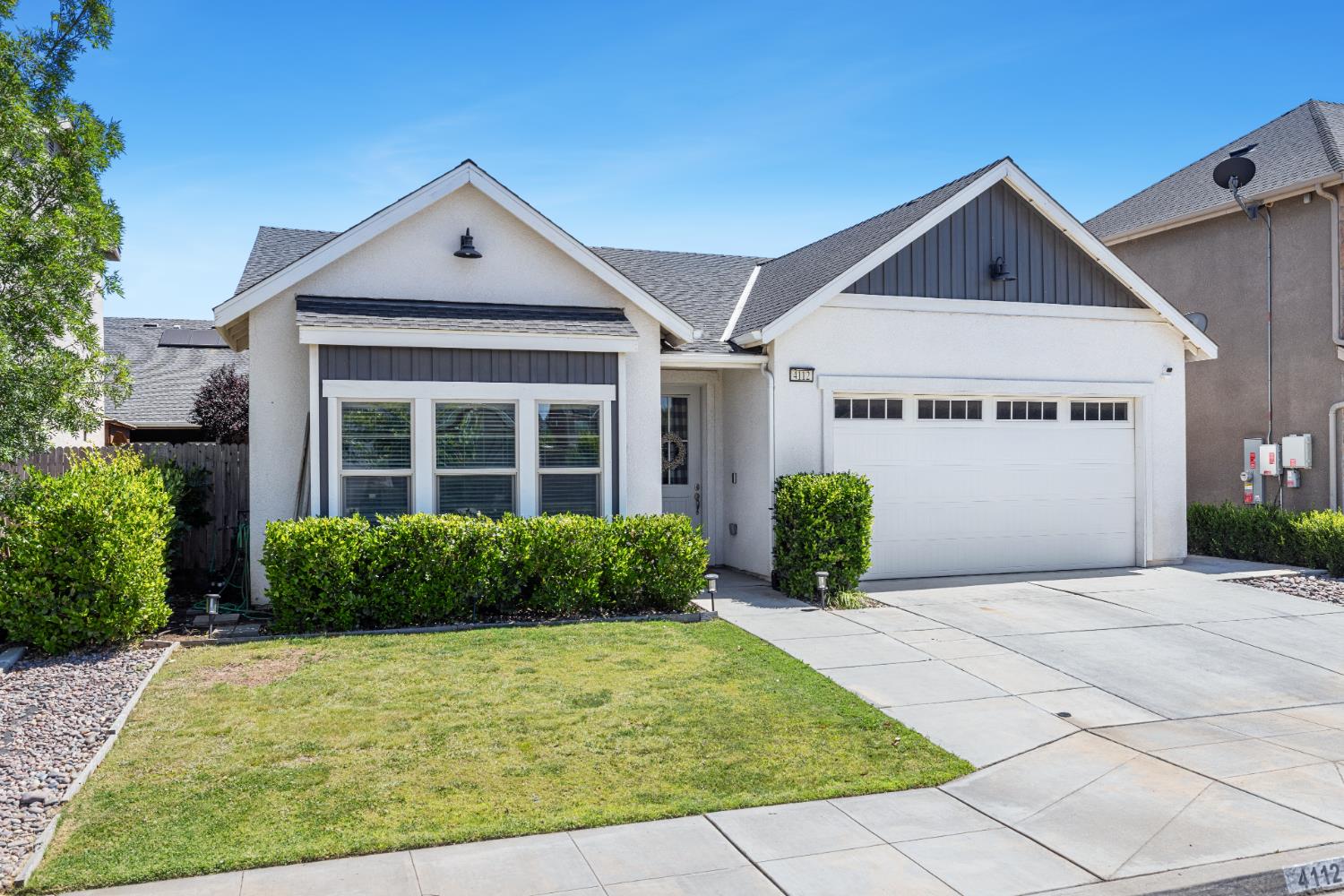 4112 Alamos Ave, Clovis, CA 93619