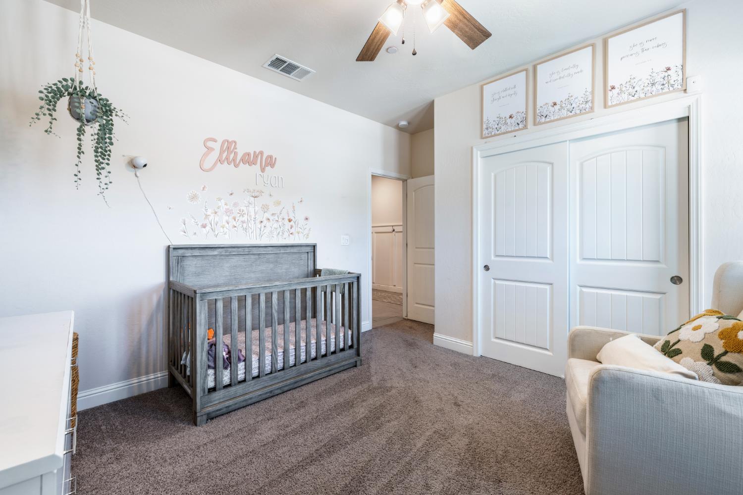 4112 Alamos Ave, Clovis, CA 93619