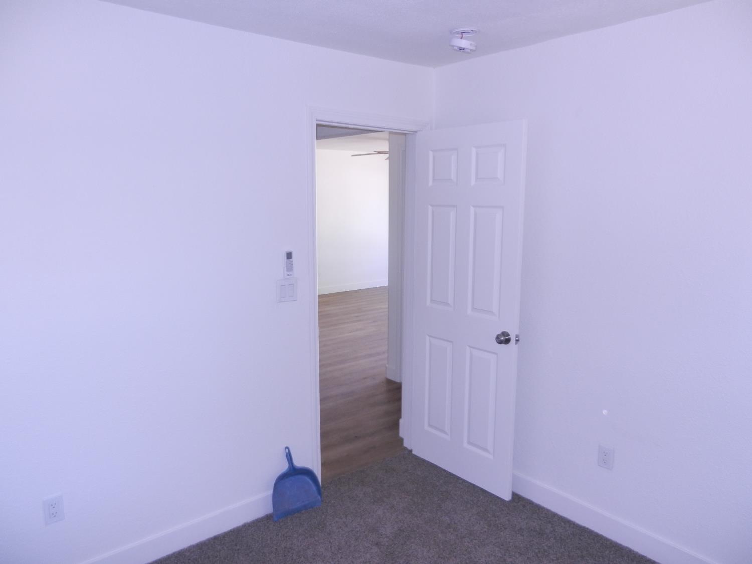 2413 S Sierra Vista Ave, Fresno, CA 93725