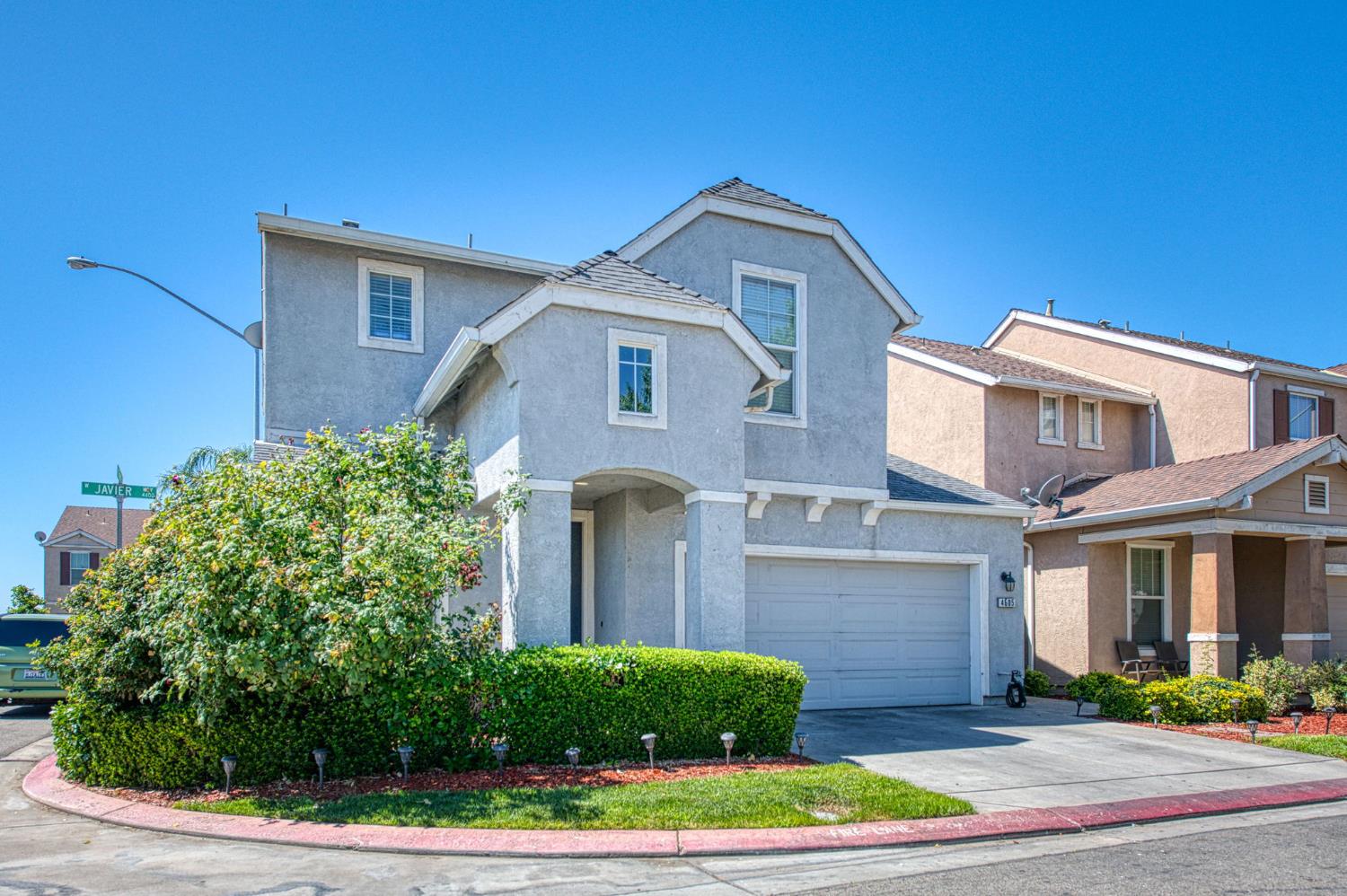 4605 W Javier Way, Fresno, CA 93722