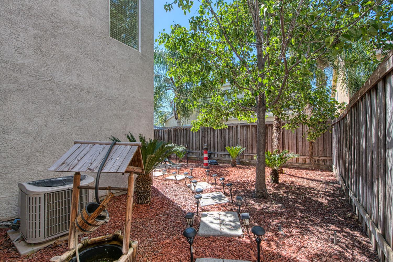 4605 W Javier Way, Fresno, CA 93722