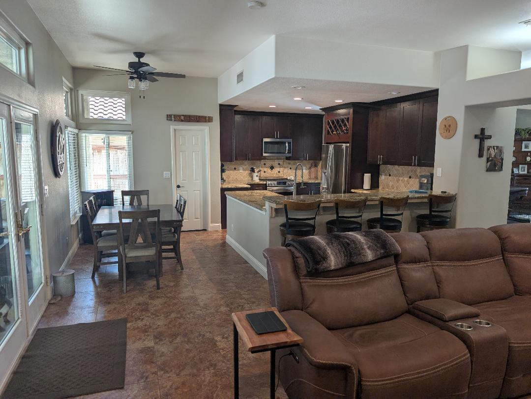 5029 W Fir Ave, Fresno, CA 93722
