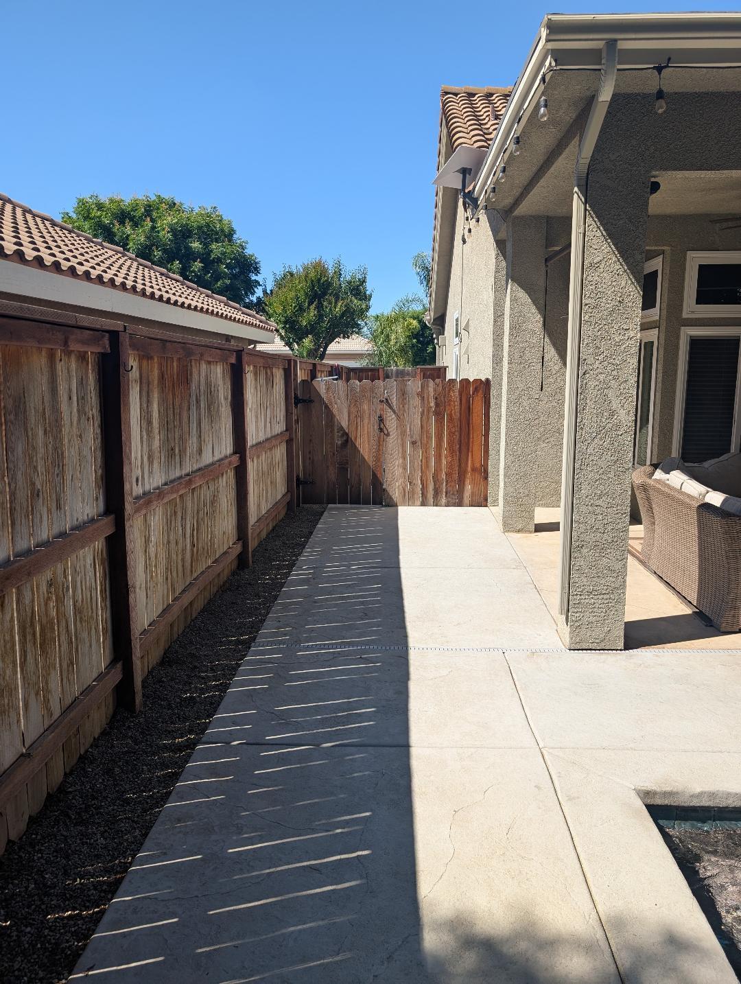 5029 W Fir Ave, Fresno, CA 93722