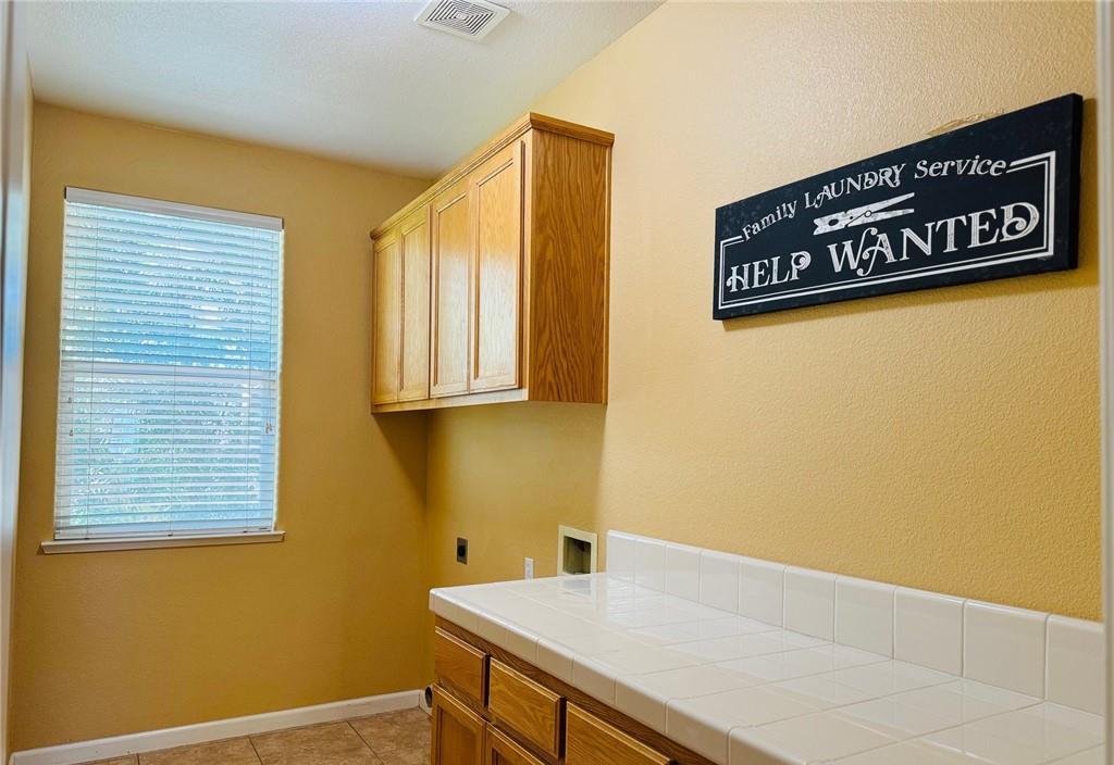 15185 Torrey Pines Cir, Chowchilla, CA 93610