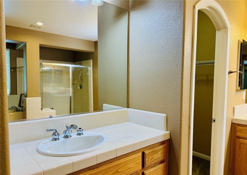 15185 Torrey Pines Cir, Chowchilla, CA 93610