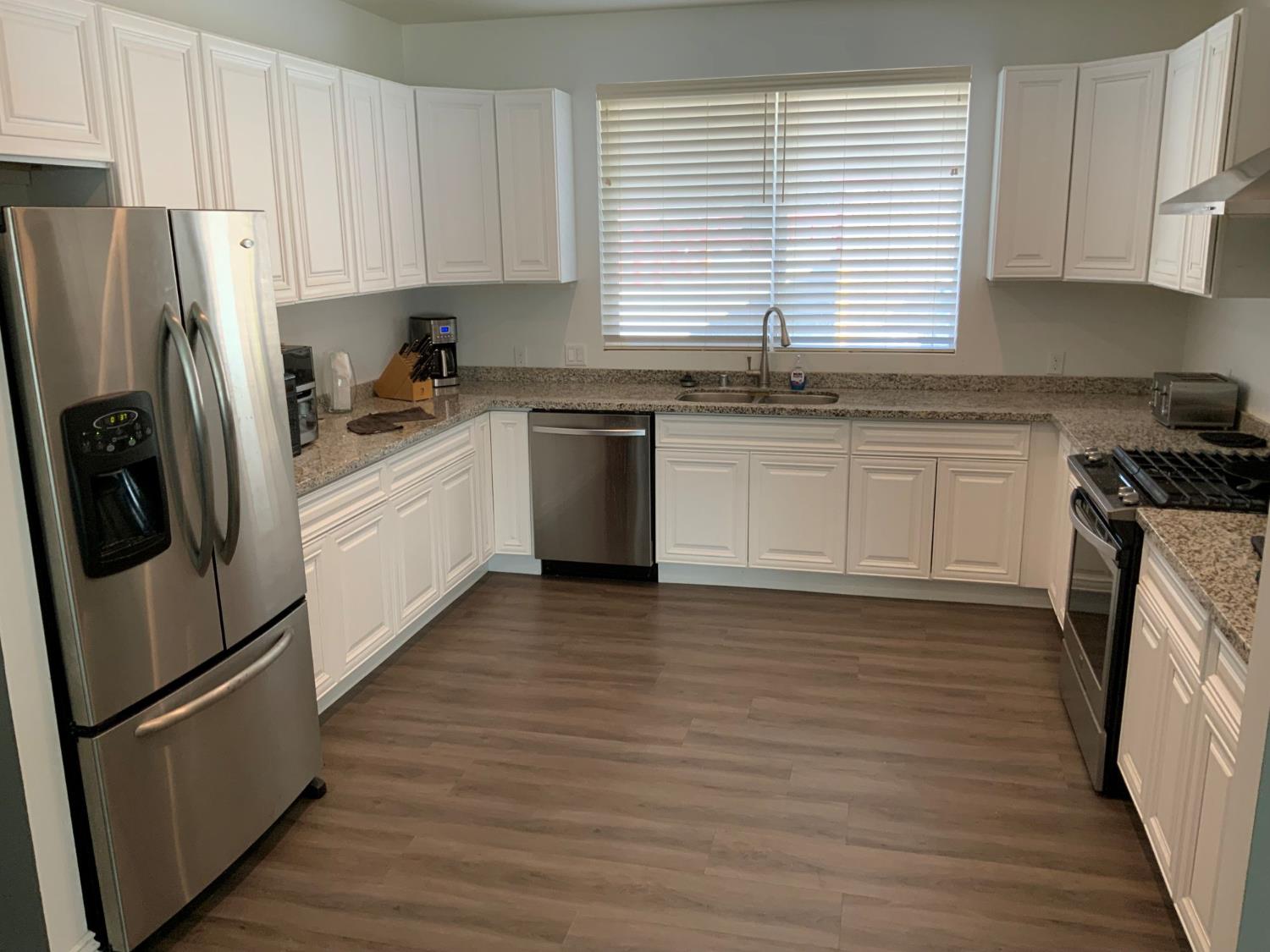 30455 Auberry Rd, Prather, CA 93651
