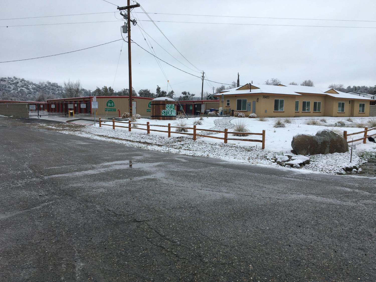 30455 Auberry Rd, Prather, CA 93651
