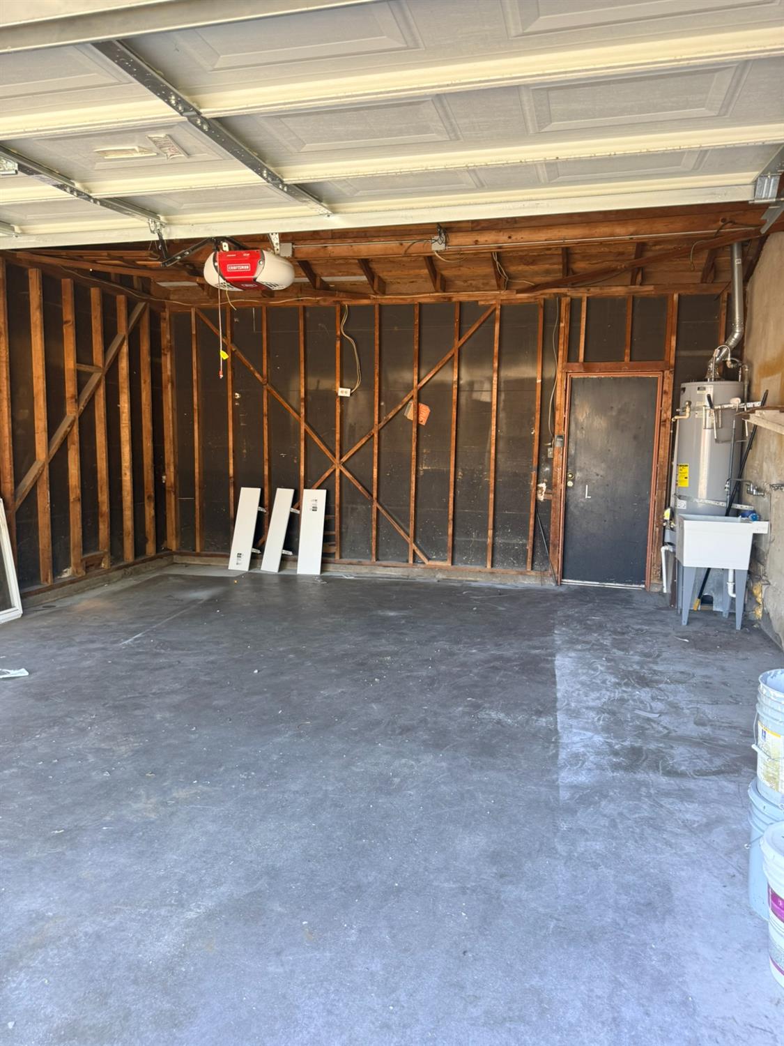 1604 S Sierra Vista Ave, Fresno, CA 93702