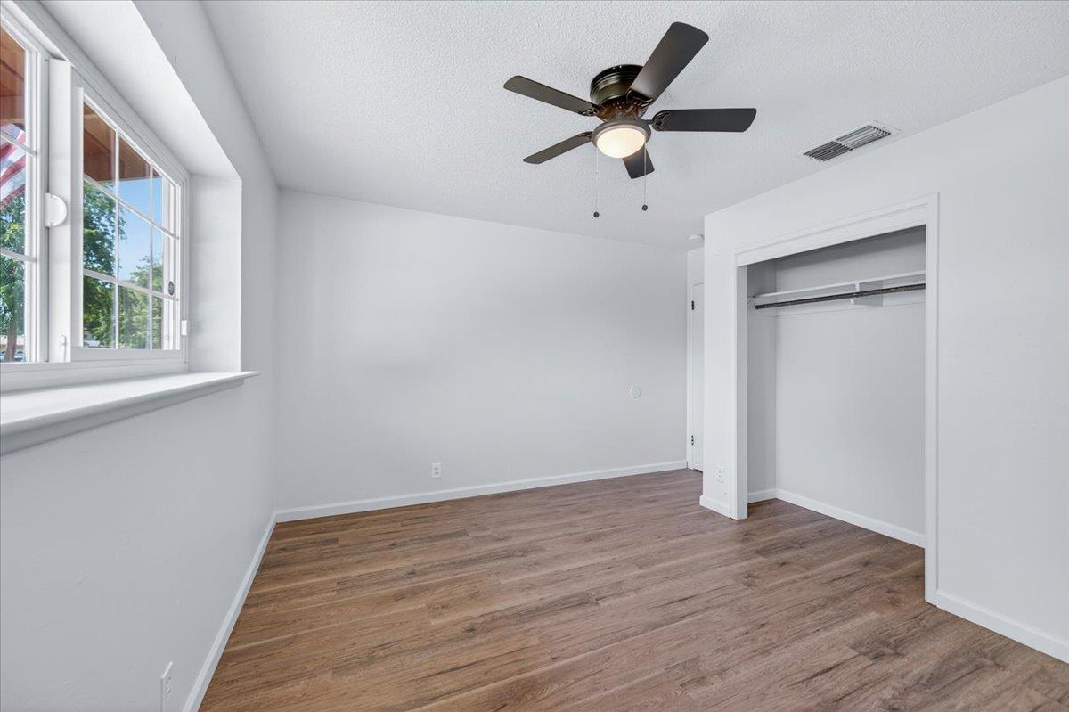 1604 S Sierra Vista Ave, Fresno, CA 93702