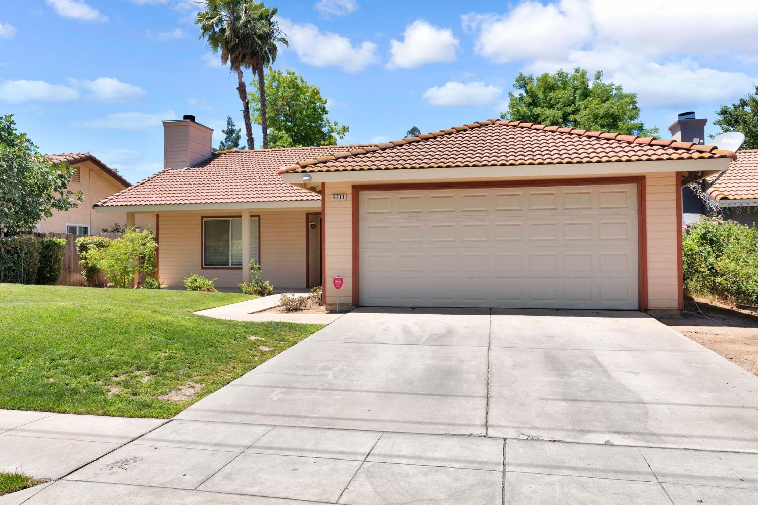 6311 N Cornelia Ave, Fresno, CA 93722
