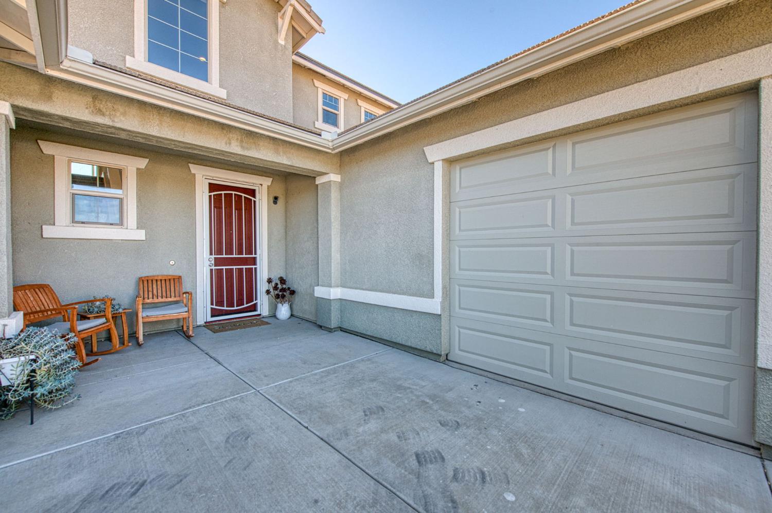 2381 N Jason Ave, Fresno, CA 93737
