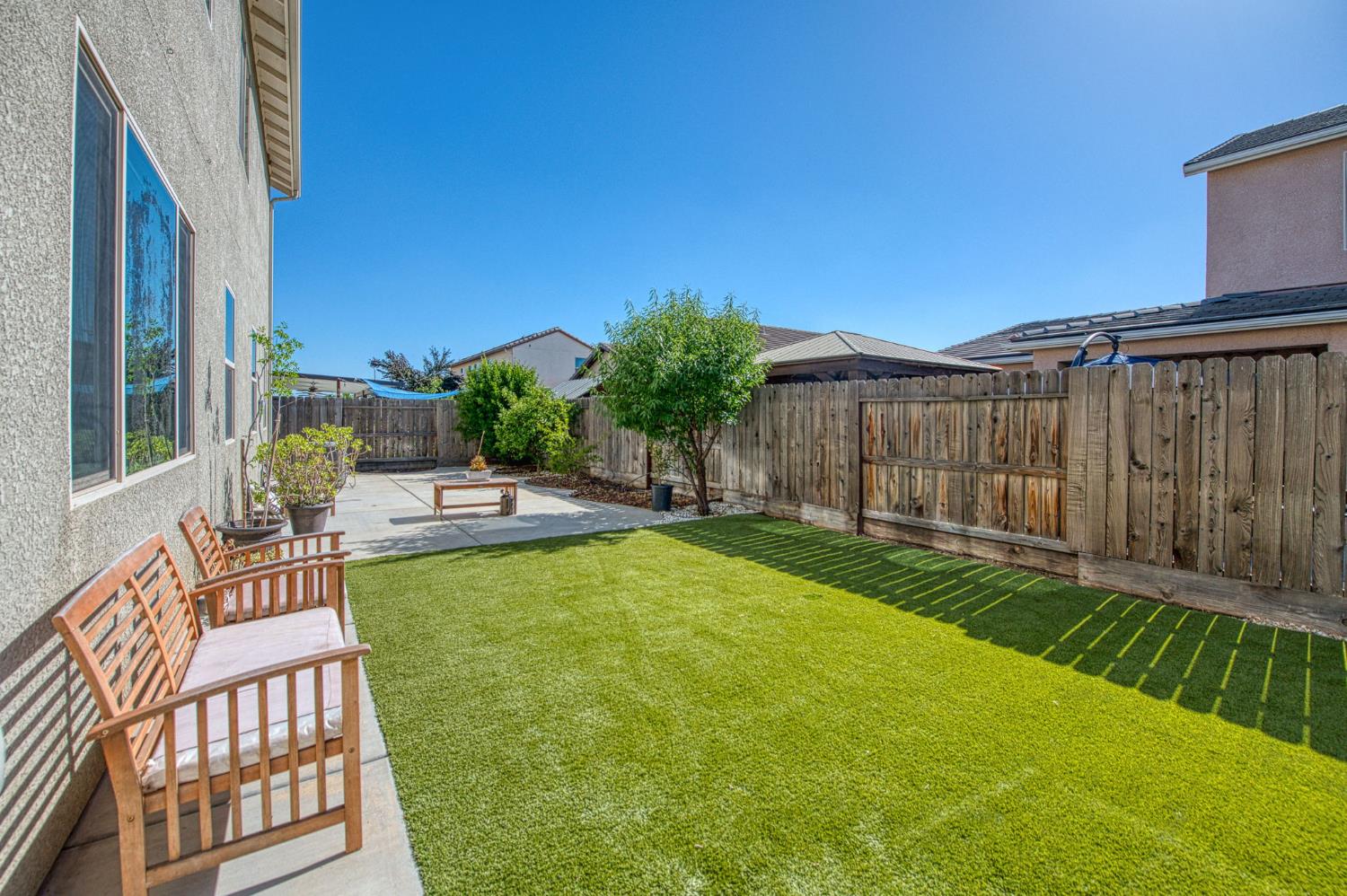 2381 N Jason Ave, Fresno, CA 93737
