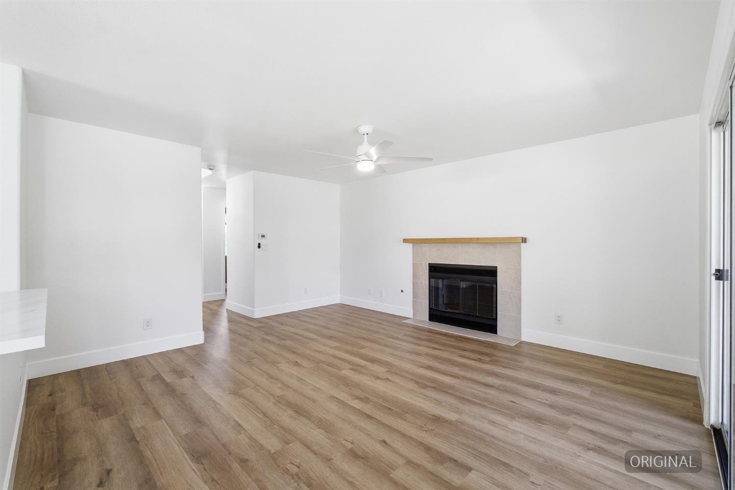 364 E Marwood Ln, Fresno, CA 93720