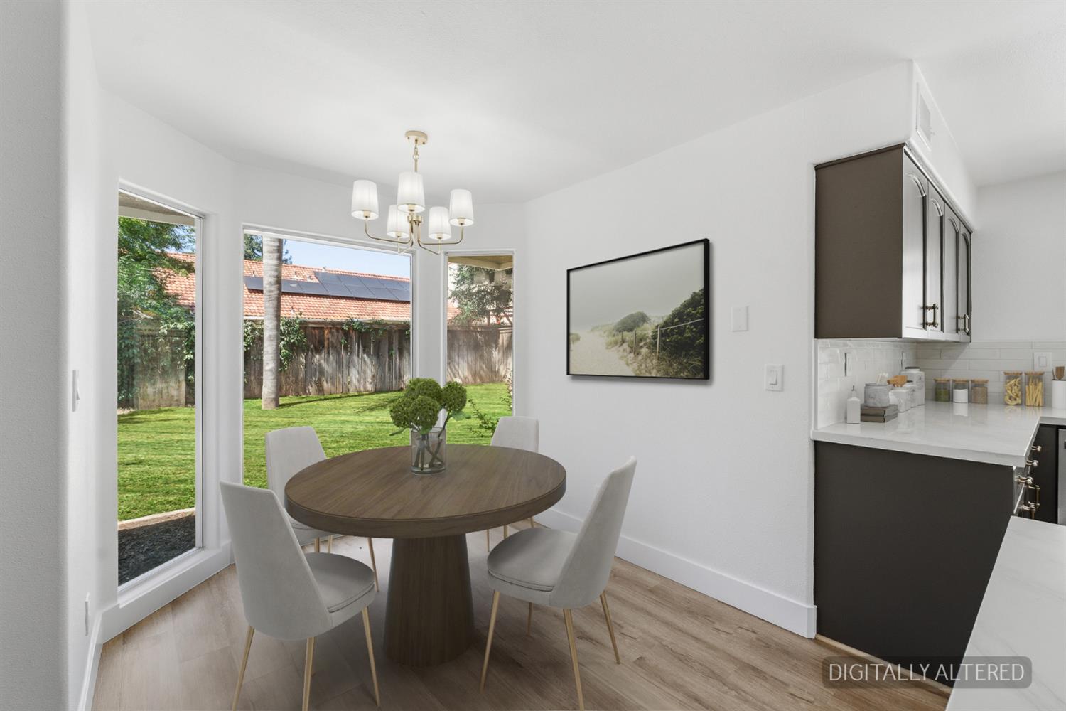 364 E Marwood Ln, Fresno, CA 93720