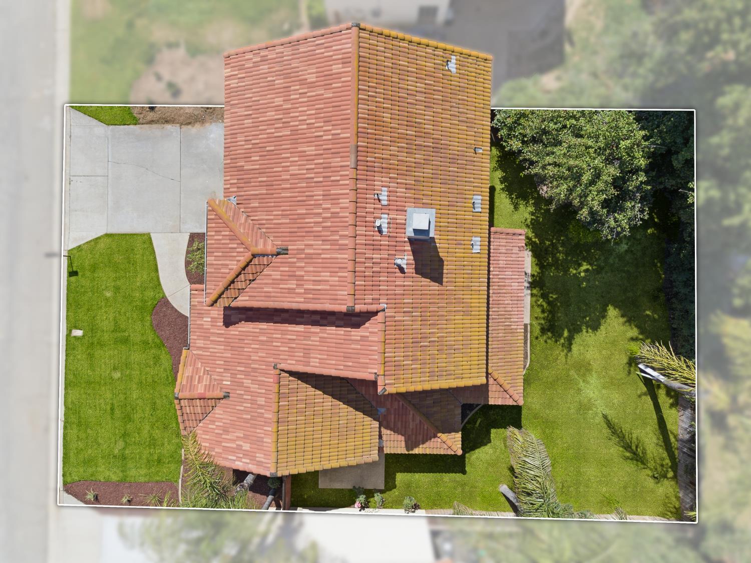 364 E Marwood Ln, Fresno, CA 93720