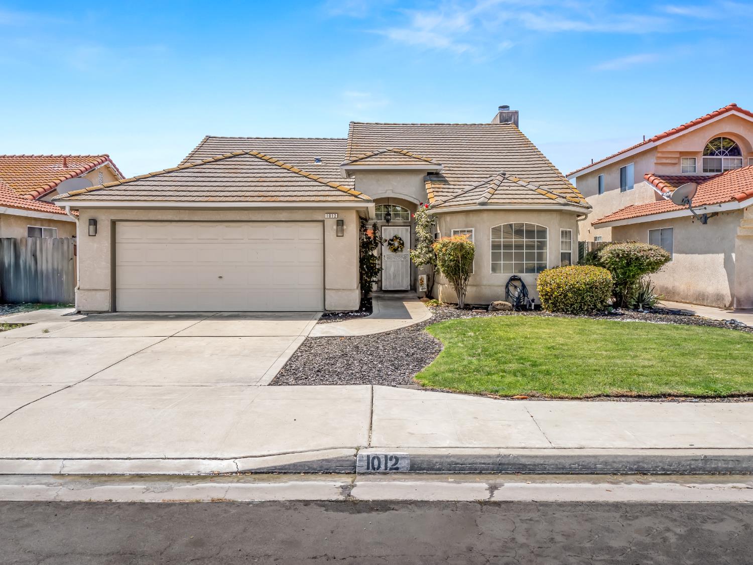 1012 Fedora Ave, Clovis, CA 93612