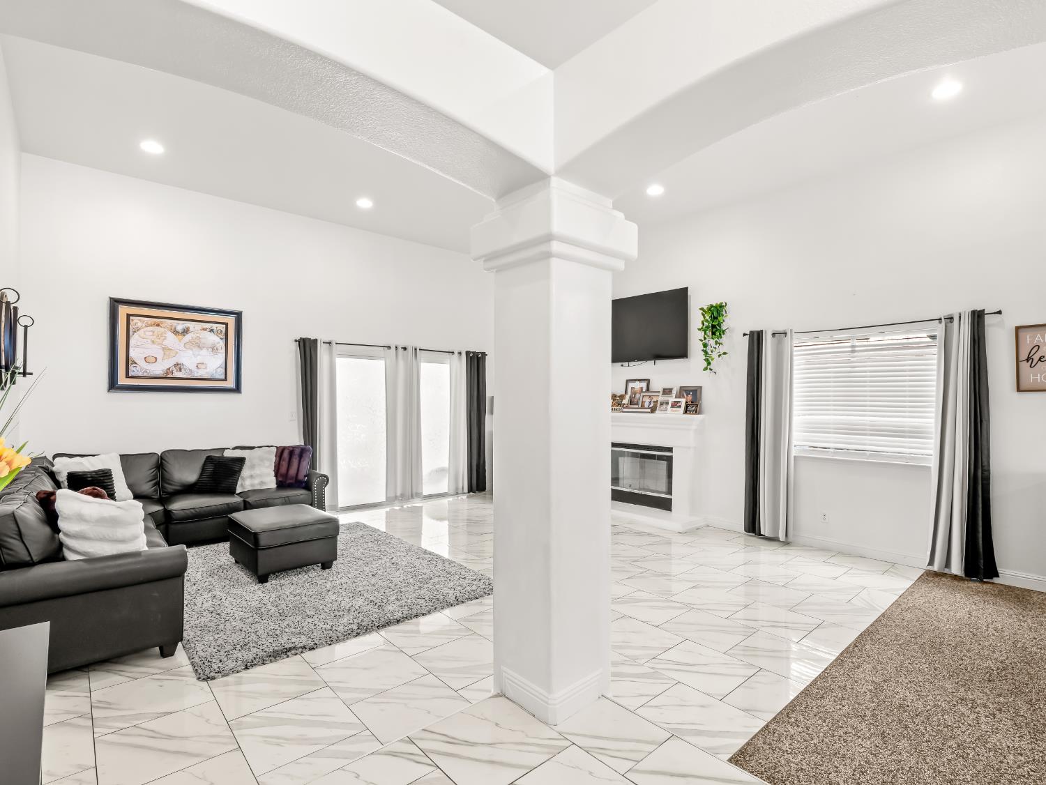 1012 Fedora Ave, Clovis, CA 93612