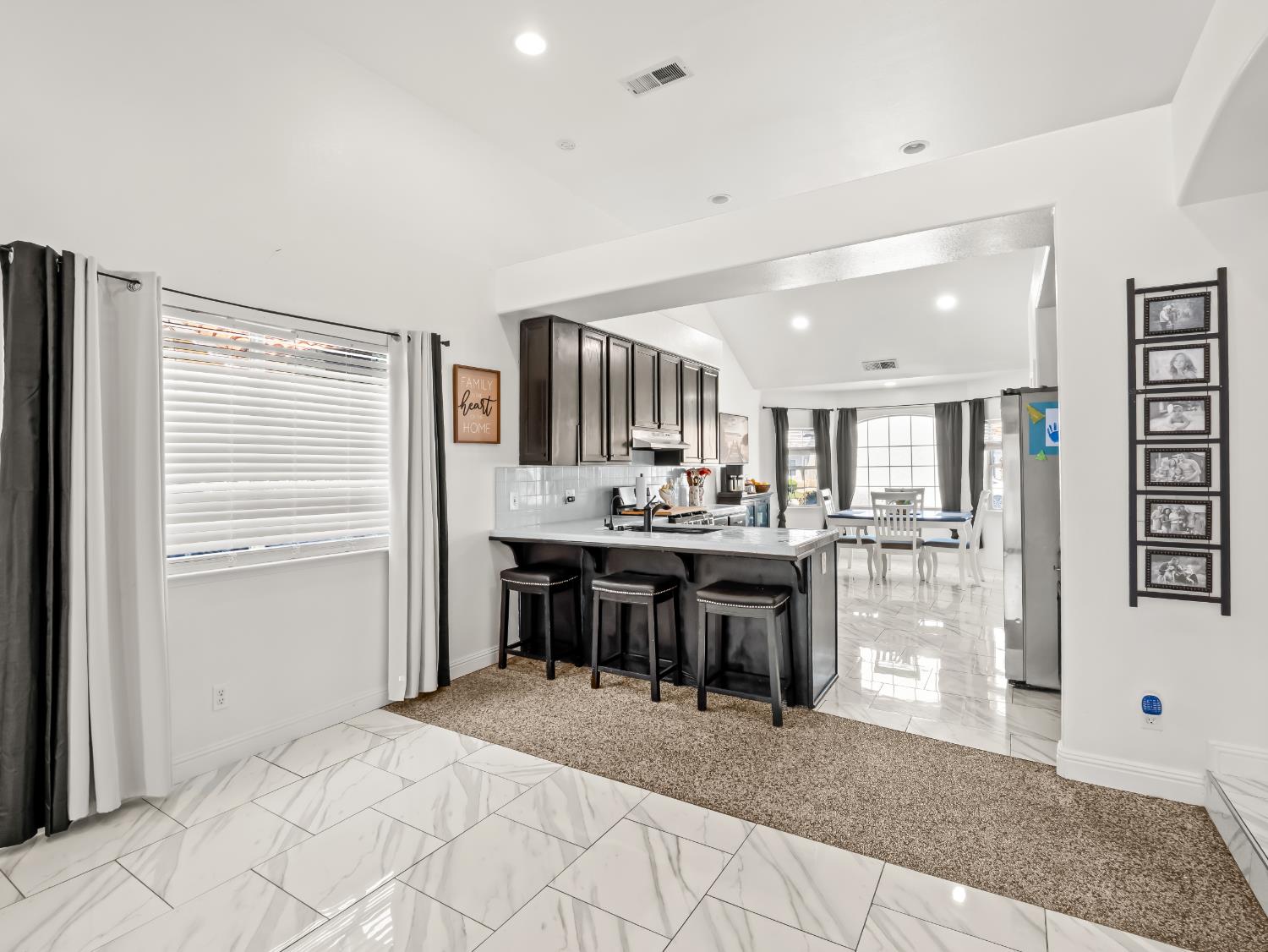 1012 Fedora Ave, Clovis, CA 93612