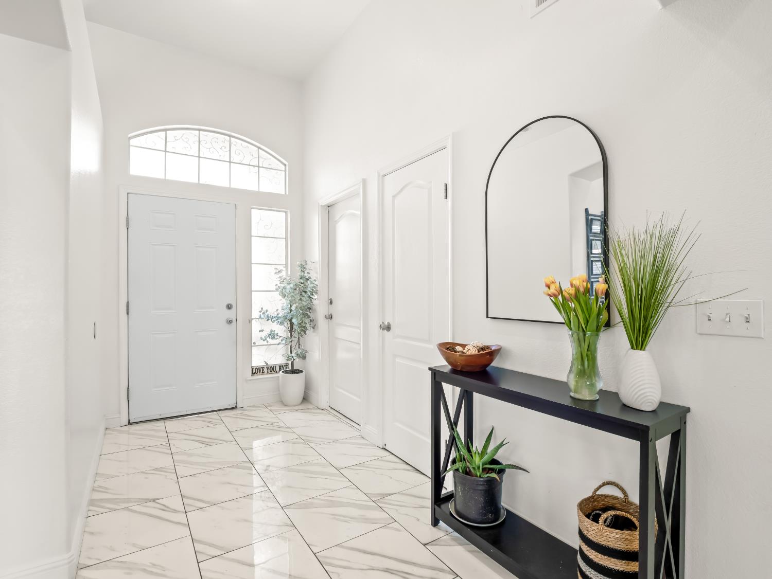 1012 Fedora Ave, Clovis, CA 93612