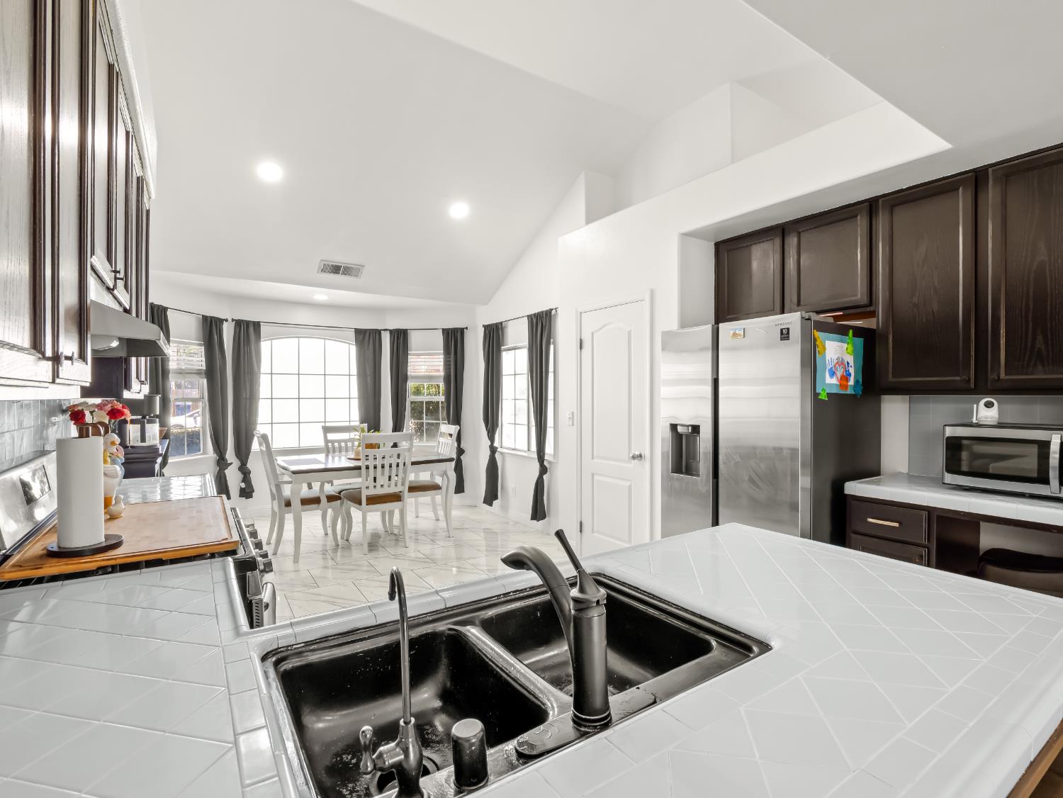 1012 Fedora Ave, Clovis, CA 93612