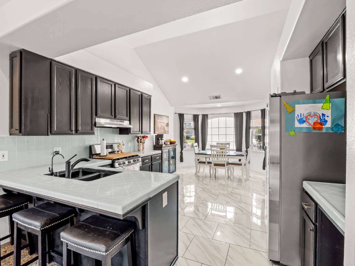 1012 Fedora Ave, Clovis, CA 93612
