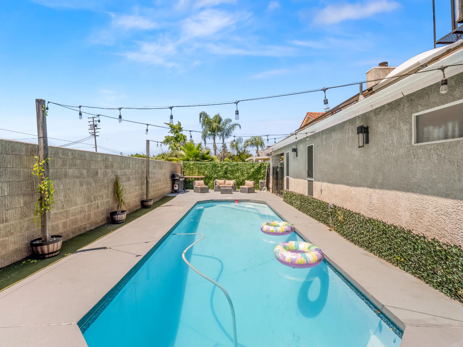 1012 Fedora Ave, Clovis, CA 93612