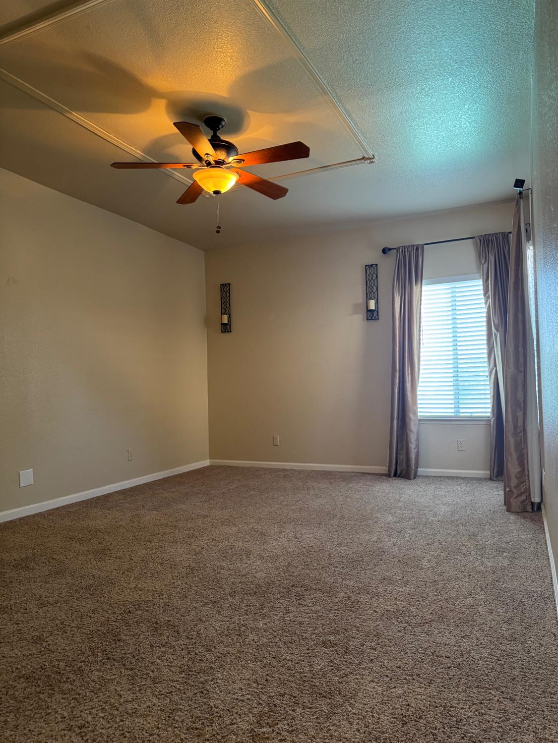 5170 Coronado St, Chowchilla, CA 93610