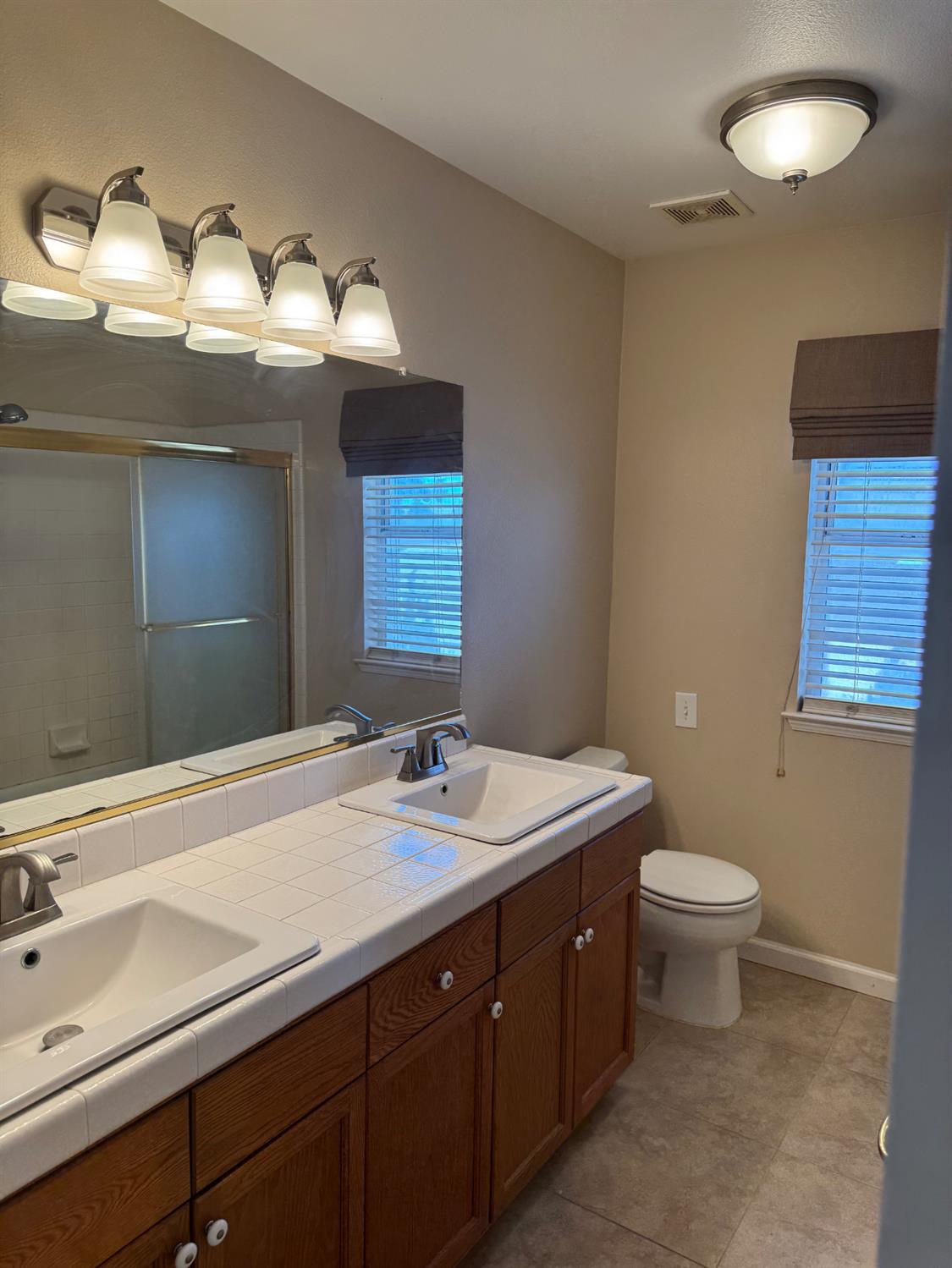 5170 Coronado St, Chowchilla, CA 93610
