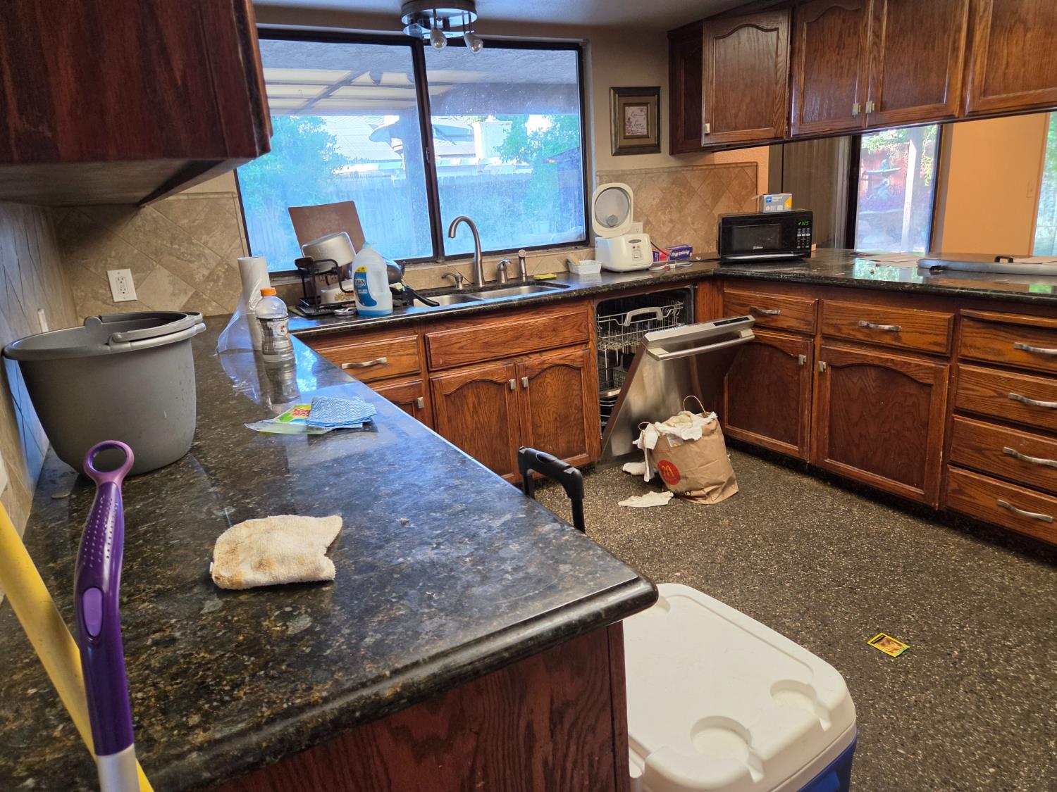 467 W Tenaya Ave, Clovis, CA 93612