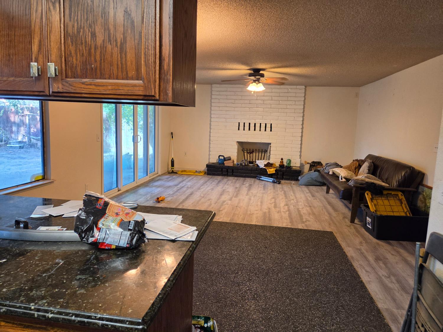 467 W Tenaya Ave, Clovis, CA 93612