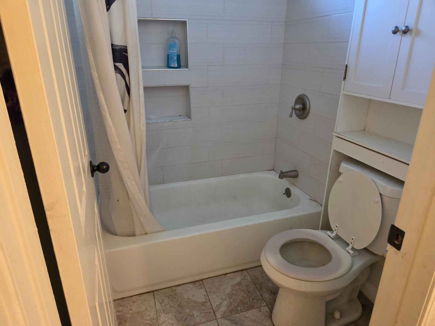 467 W Tenaya Ave, Clovis, CA 93612