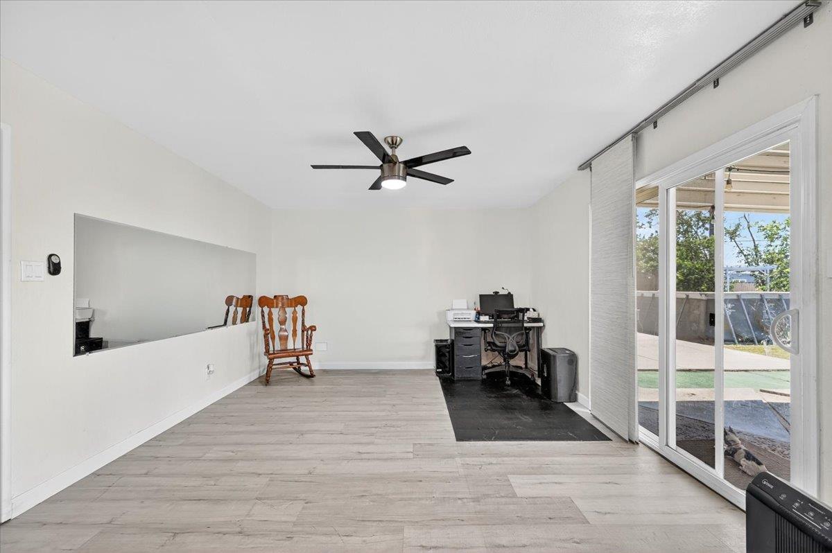 3097 W Sussex Way, Fresno, CA 93722
