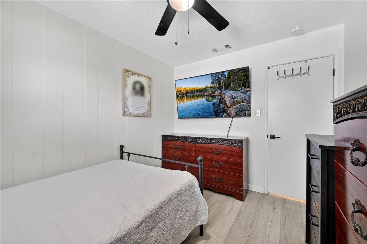 3097 W Sussex Way, Fresno, CA 93722