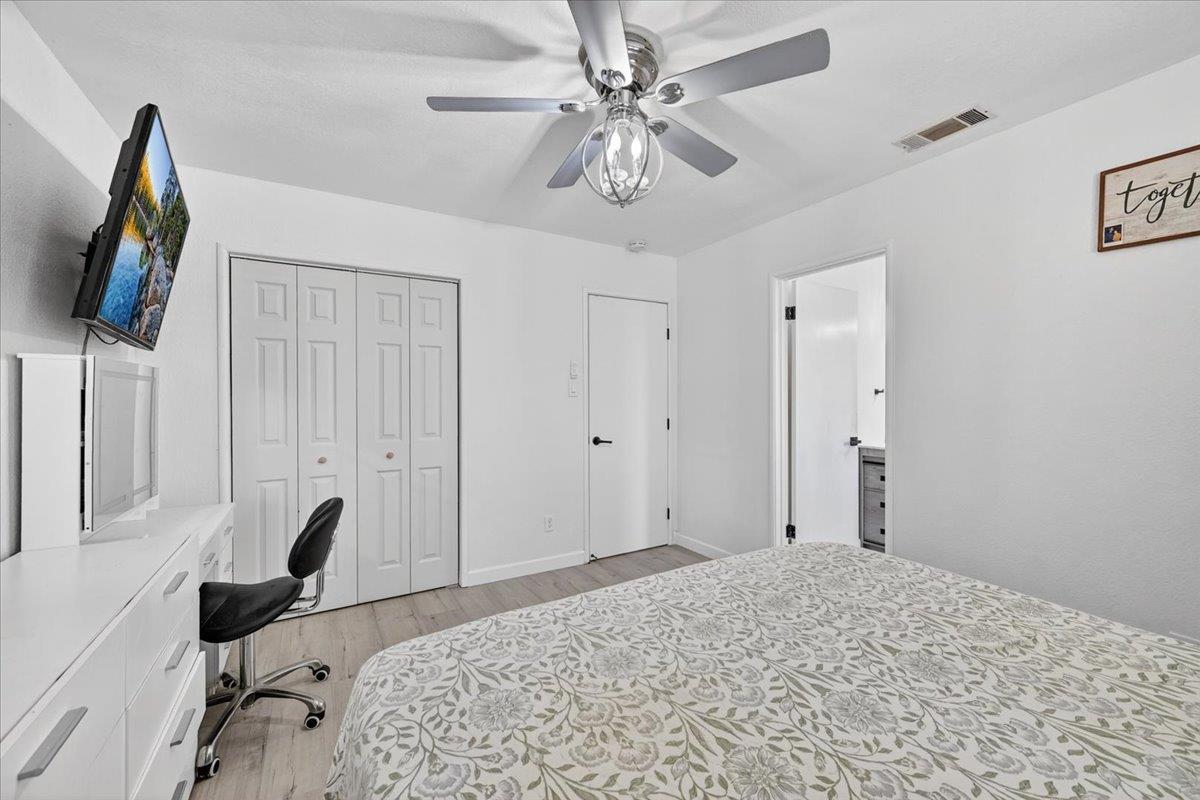 3097 W Sussex Way, Fresno, CA 93722