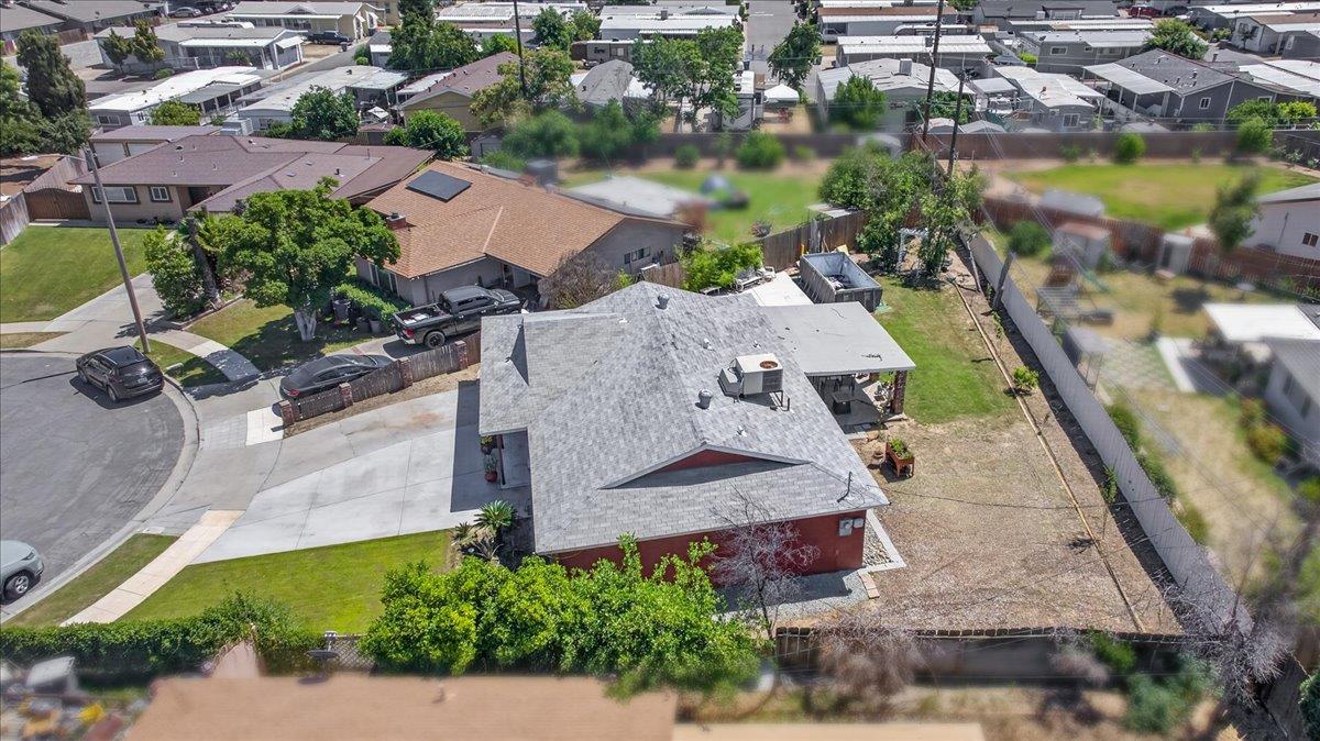 3097 W Sussex Way, Fresno, CA 93722