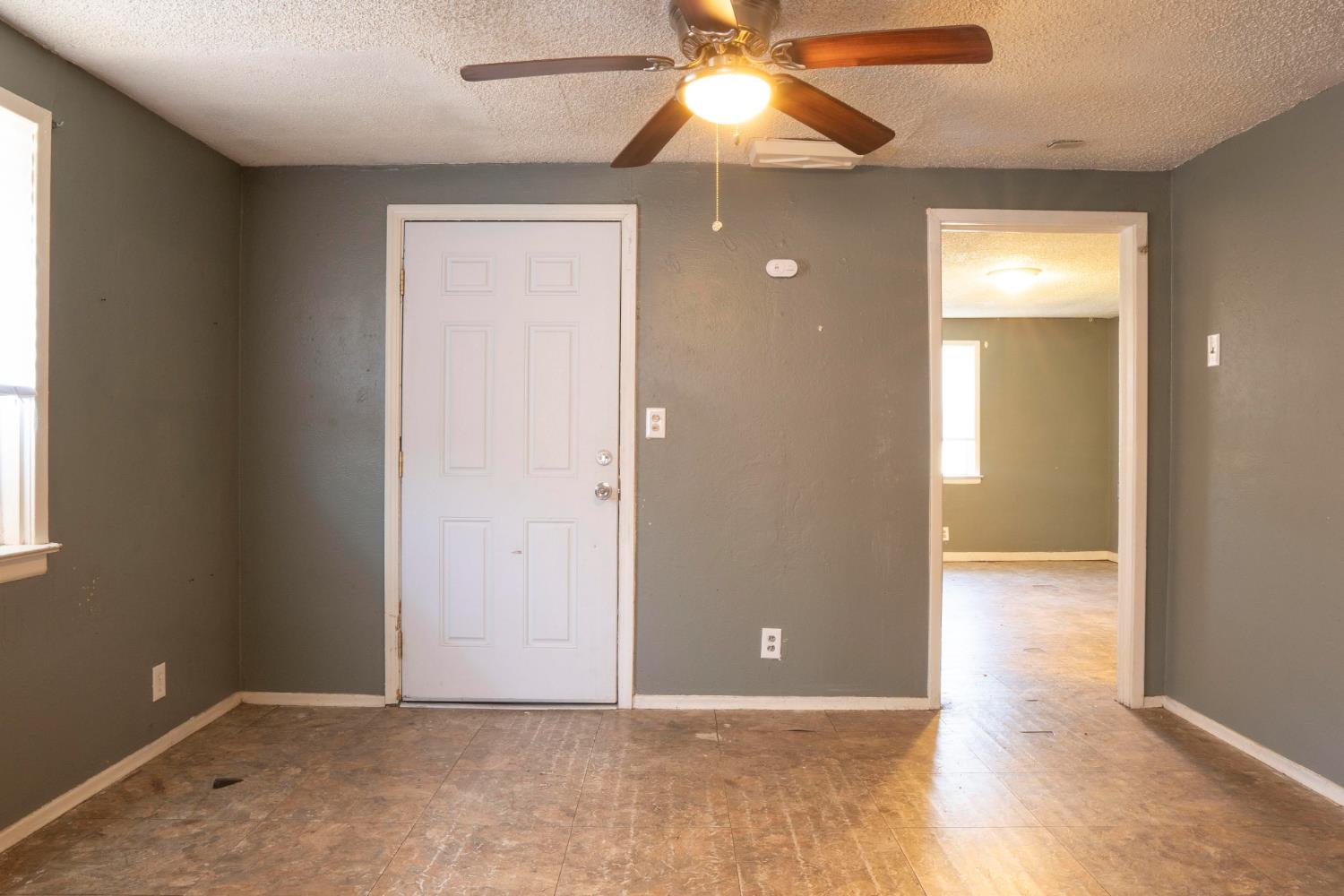 5028 E Balch Ave, Fresno, CA 93727