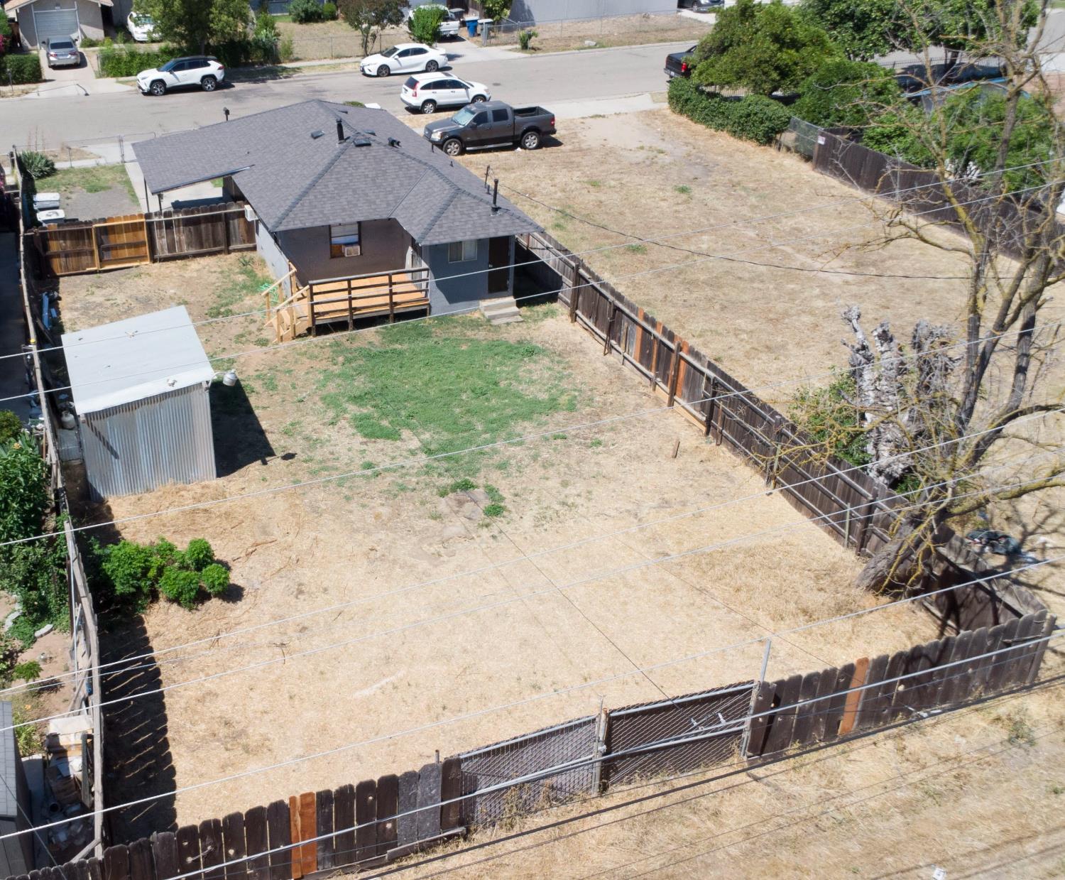 5028 E Balch Ave, Fresno, CA 93727